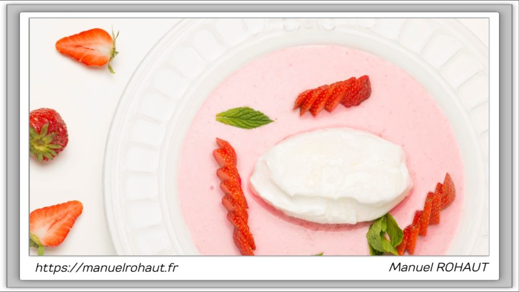 Recette healthy, saine, rapide et gourmande Beautysané© : île flottante aux fraises