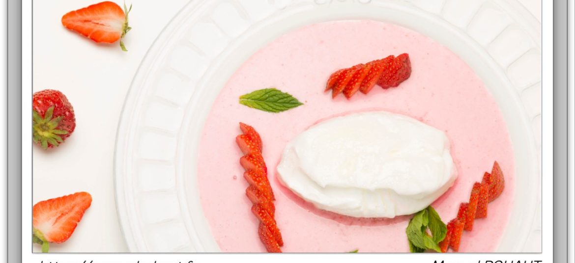 Recette healthy, saine, rapide et gourmande Beautysané© : île flottante aux fraises